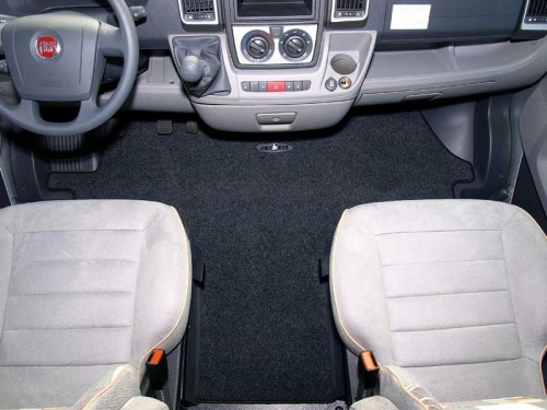 Tapis de sol PLUS pour cabine conducteur Renault Trafic