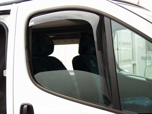 Déflecteur de vent et de pluie pour Renault Trafic, Opel Vivaro  2010-2014