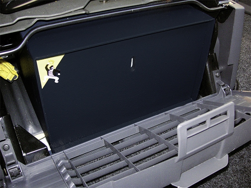 Coffre-fort de base de siège pour ordinateur portable sur Fiat Ducato X250 / X290 Easy Fix.